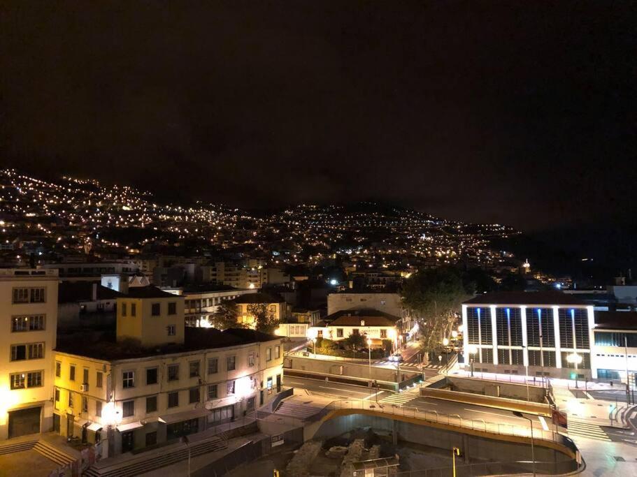 Super Central - Cork Funchal  Bagian luar foto
