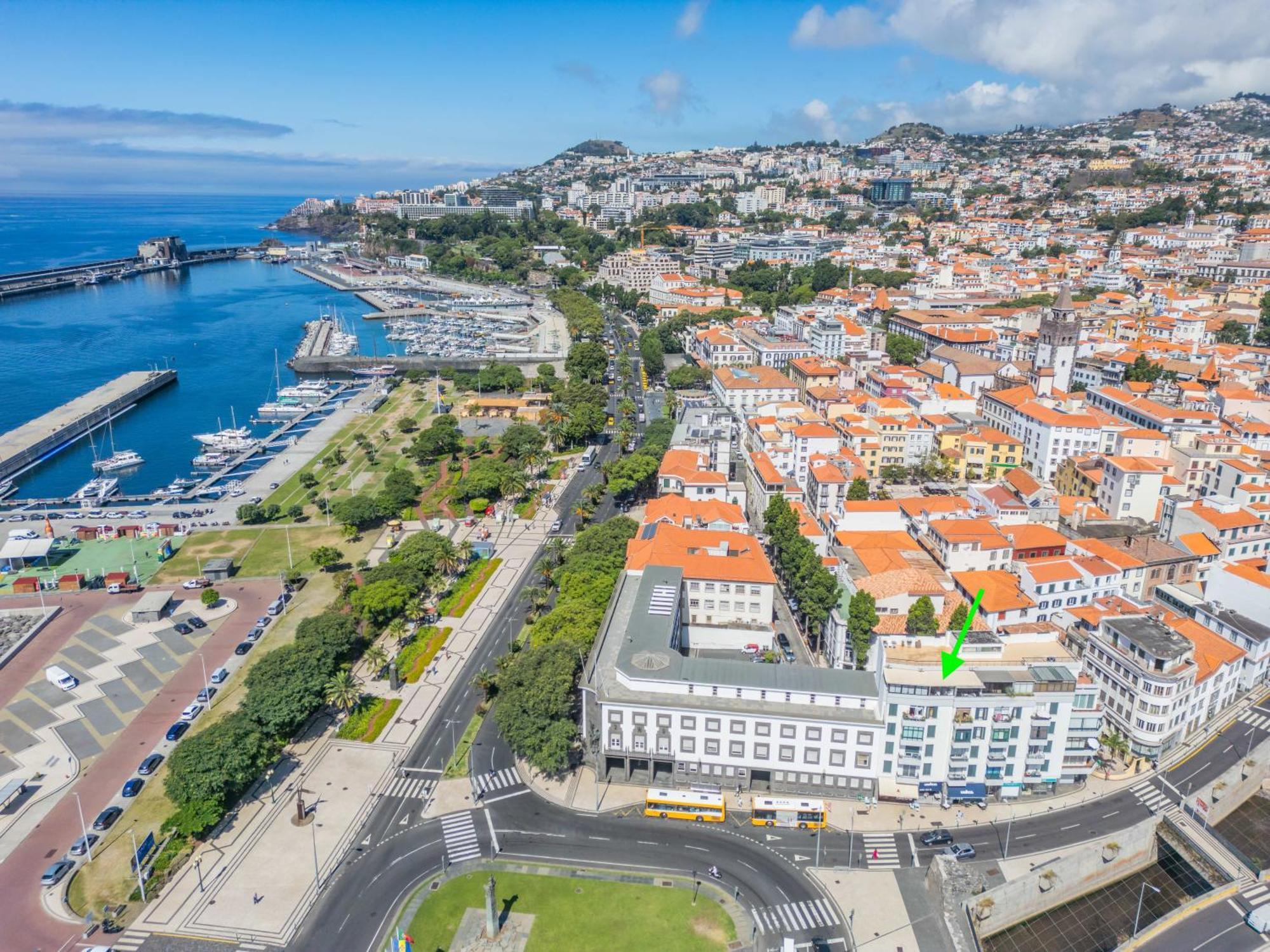 Super Central - Cork Funchal  Bagian luar foto